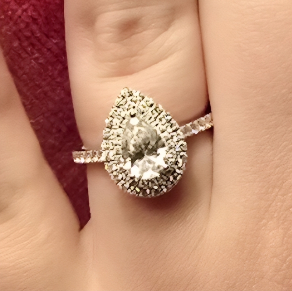 Neil Lane Size 7 White Gold Engagement Ring Pear Shape - Picture 3 of 15